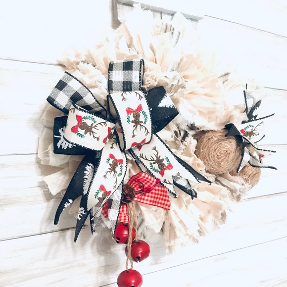 Adorable Rag Wreath - Picture 5 of 8